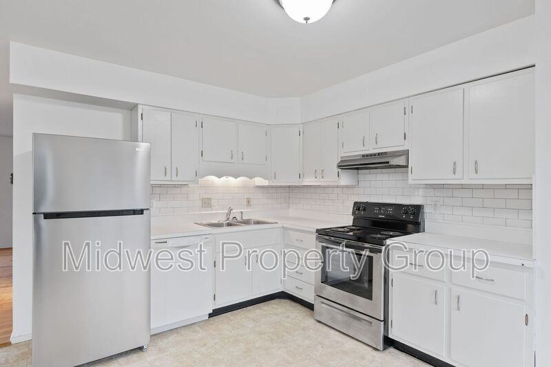 7409 Hazelcrest Dr #1 - Photo 6 of 28