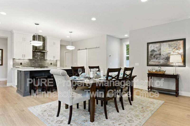 21055 Forest Dr - Photo 4 of 38