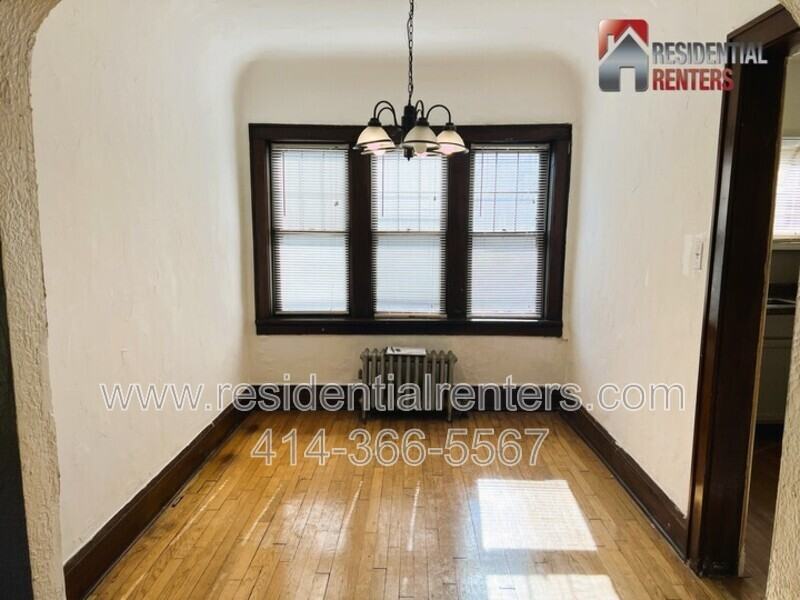 3047 S Howell Ave #3 - Photo 7 of 10