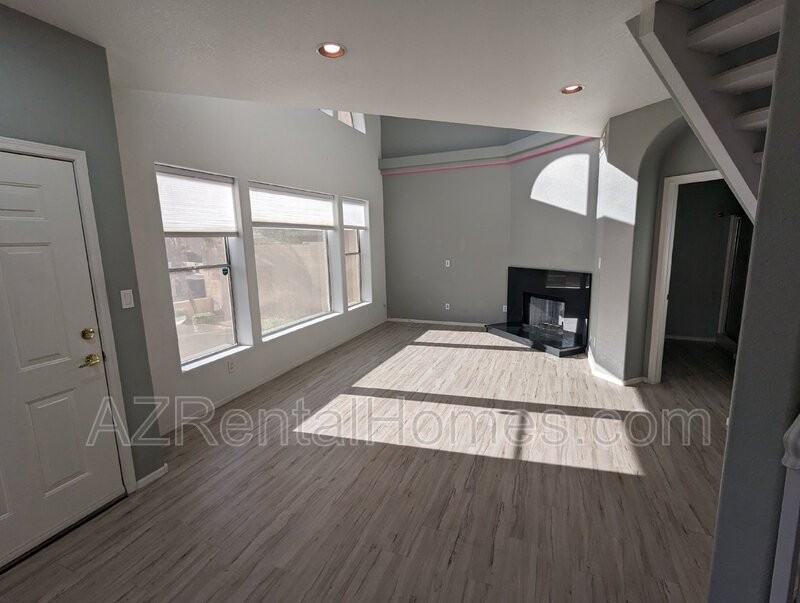 10247 N 12th Pl #3 - Photo 6 of 25