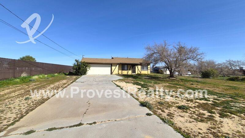 17058 Deodar St - Photo 2 of 18