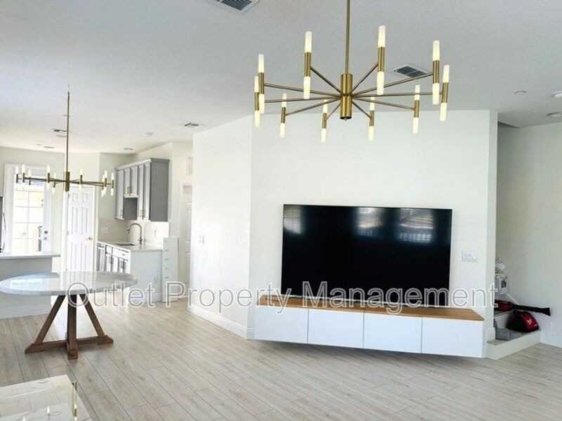 9603 Fenrose Ter - Photo 3 of 21