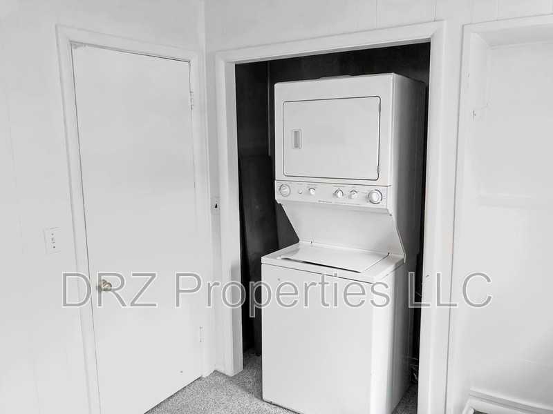 1942 Richmond St Nw #2 - Photo 6 of 12