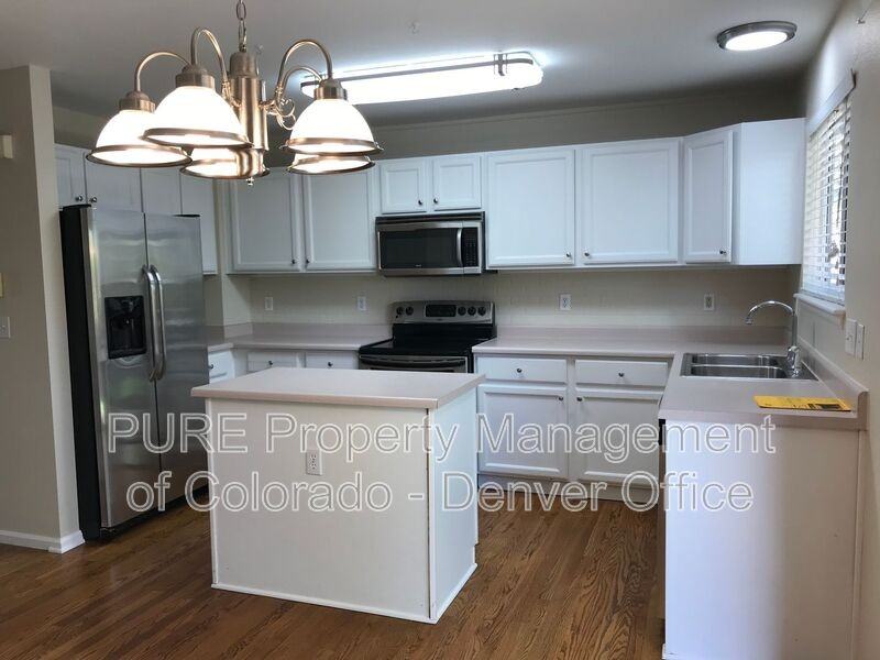 9708 Castle Ridge Cir - Photo 6 of 17