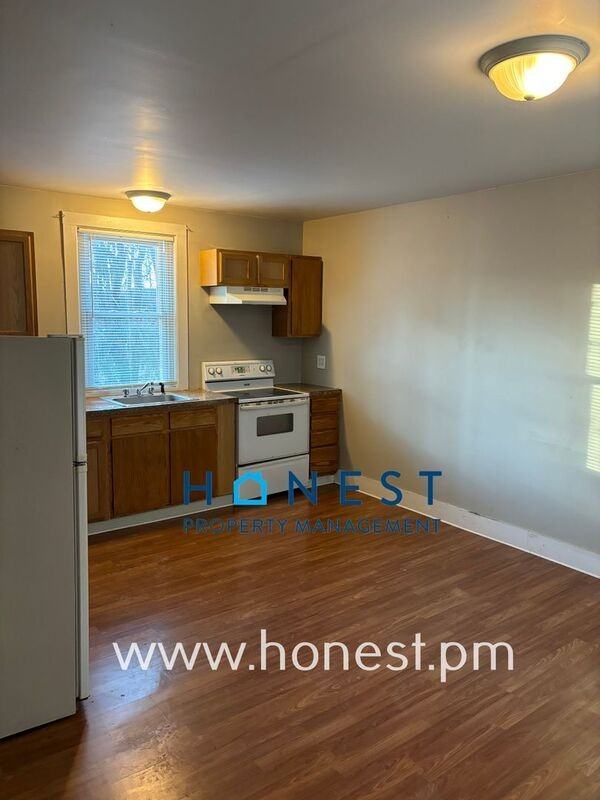 60 Cumberland St #3 - Photo 4 of 24