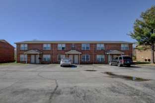 812 812 #B - Photo 1 of 1