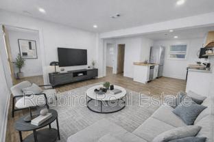 602 40th Ave N #6 - Photo 1 of 1