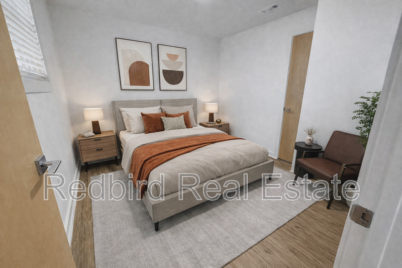 602 40th Ave N #6 - Photo 5 of 9