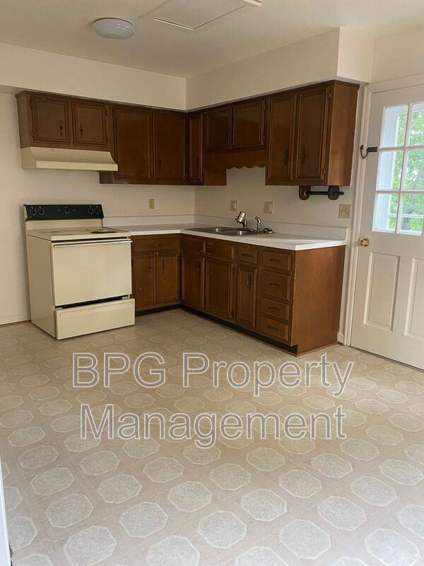 307 Wintergreen Ave - Photo 6 of 23