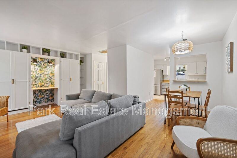 126 Shady Spring Pl - Photo 5 of 14