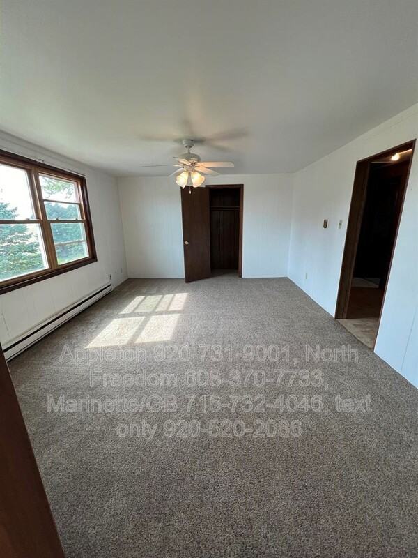 664 N State St Uppr - Photo 3 of 12