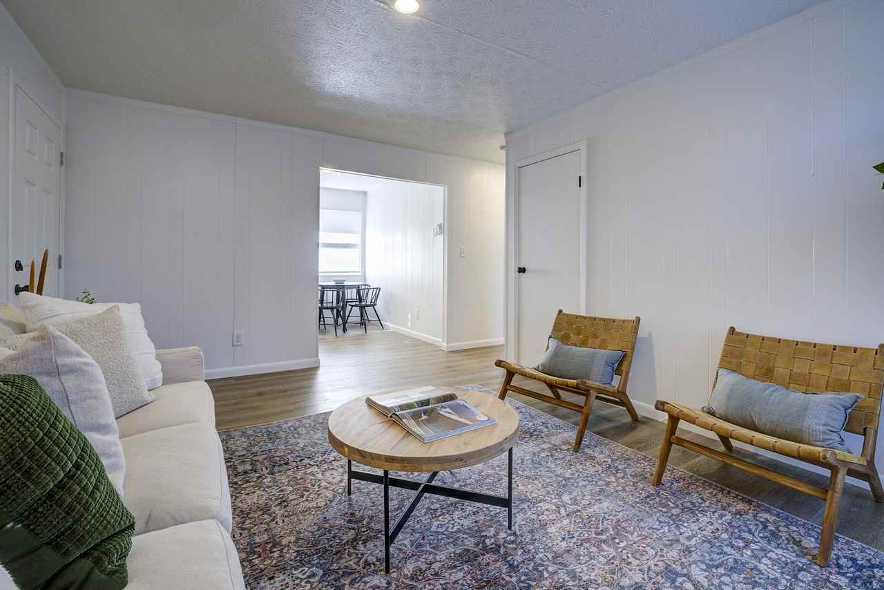 112 Becky Drive - Greeneville - Photo 3 of 26