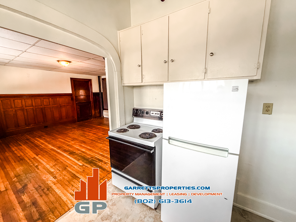 10 Loomis Street - Photo 5 of 8