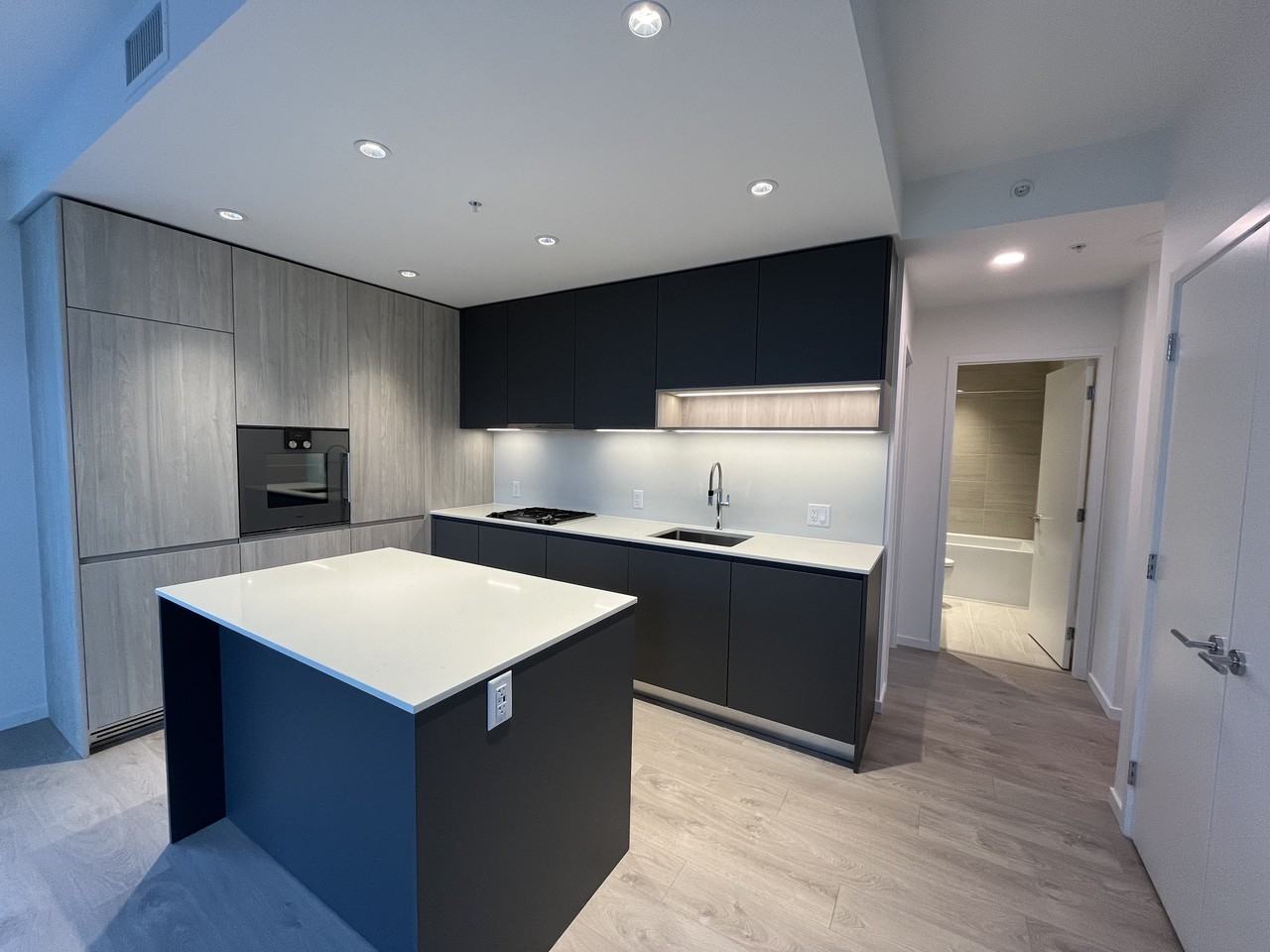 6200 Minoru Boulevard #401 - Photo 3 of 17