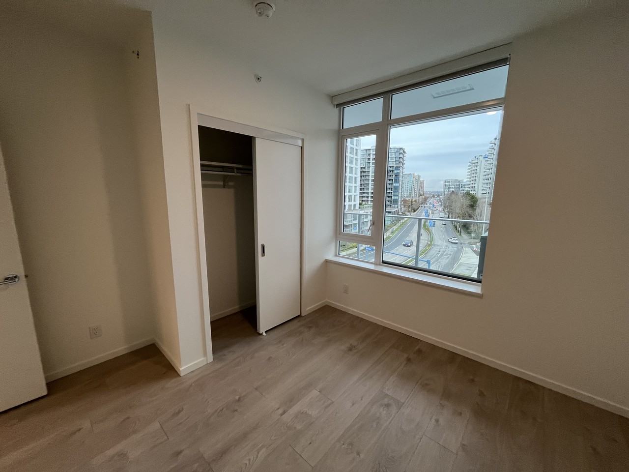 6200 Minoru Boulevard #401 - Photo 7 of 17