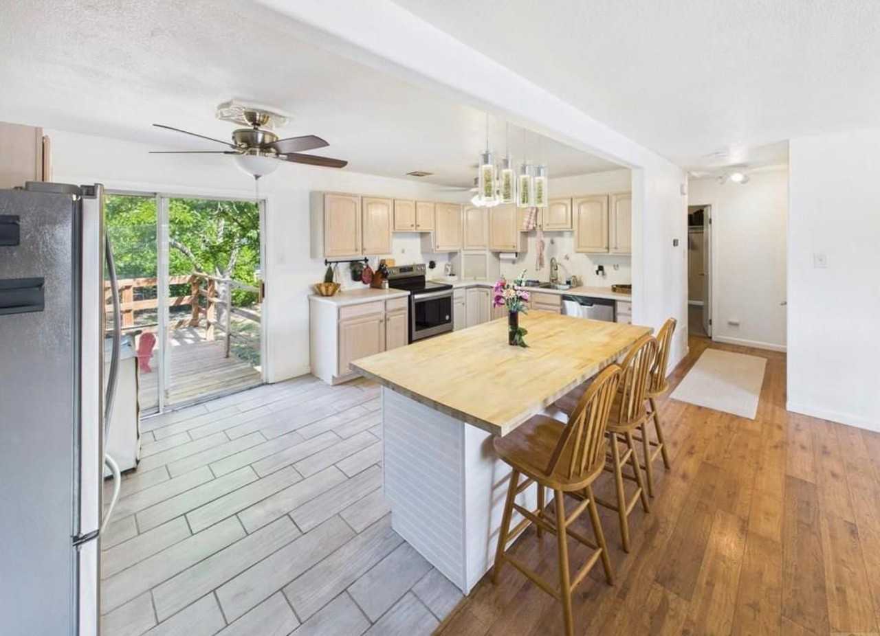 3210 Shalimar Ter - Photo 5 of 18