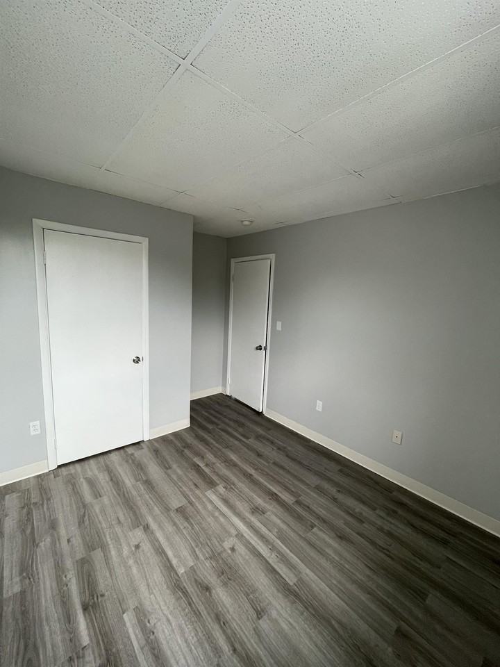 179 Grand Street - Photo 7 of 21