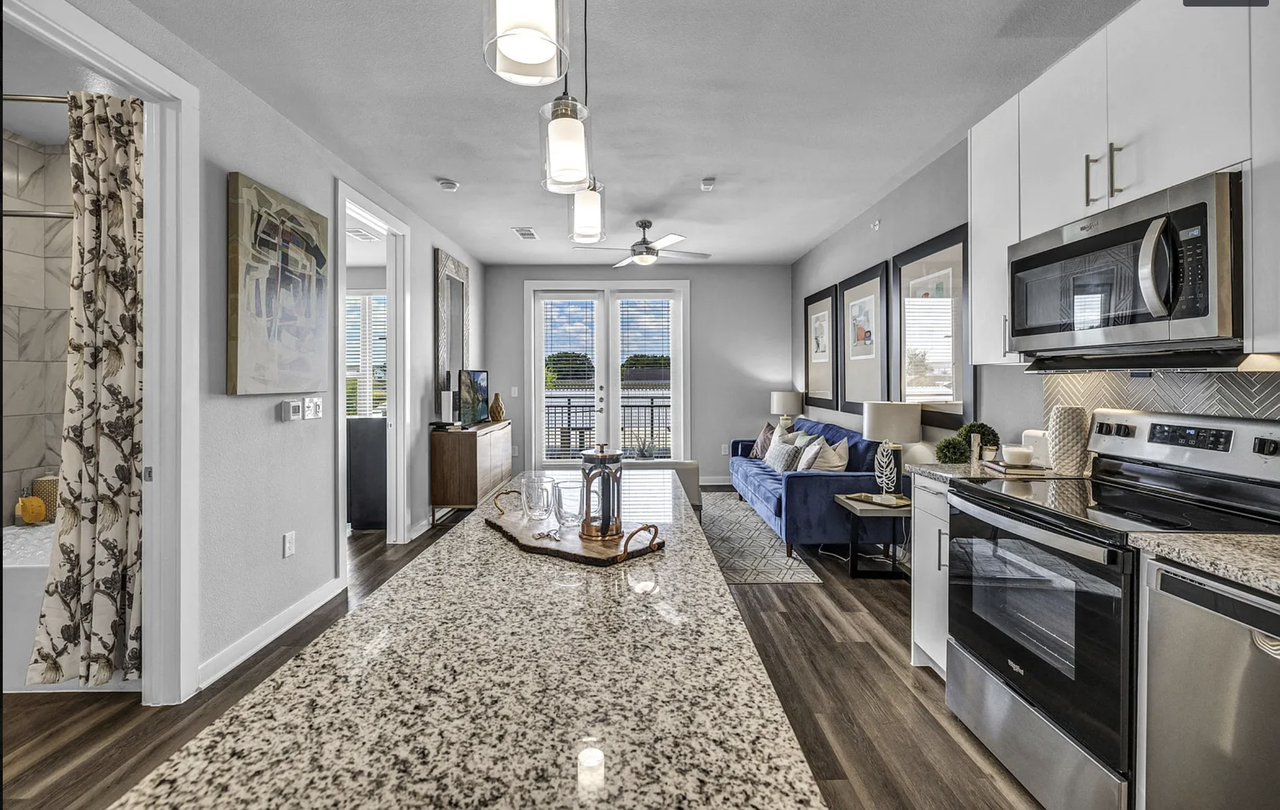 Glenview Dr & City Point Dr #1321 - Photo 5 of 21