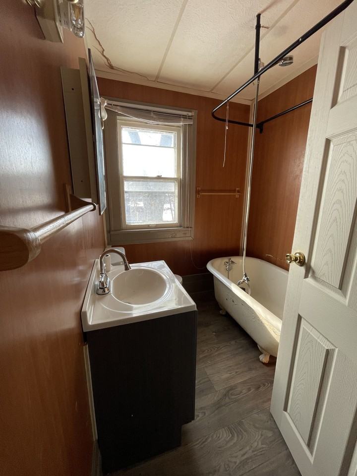 530 East Dubail Avenue - Photo 4 of 4