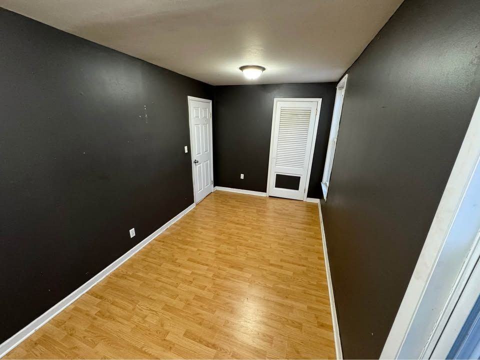 455 2nd St ##2 - Photo 7 of 23