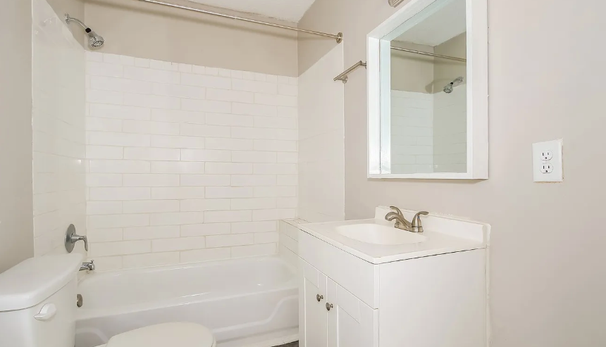 1140 Beman St - Photo 7 of 14