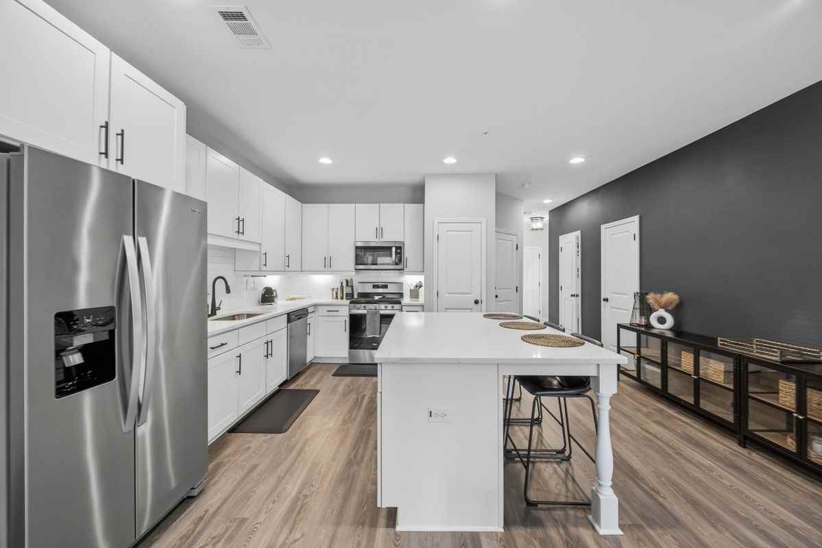 2905 Ilir Mnr Nw - Photo 4 of 26