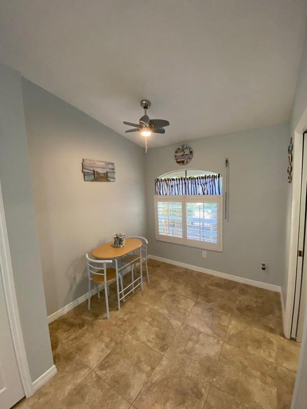 5301 Whitten Dr - Photo 7 of 10