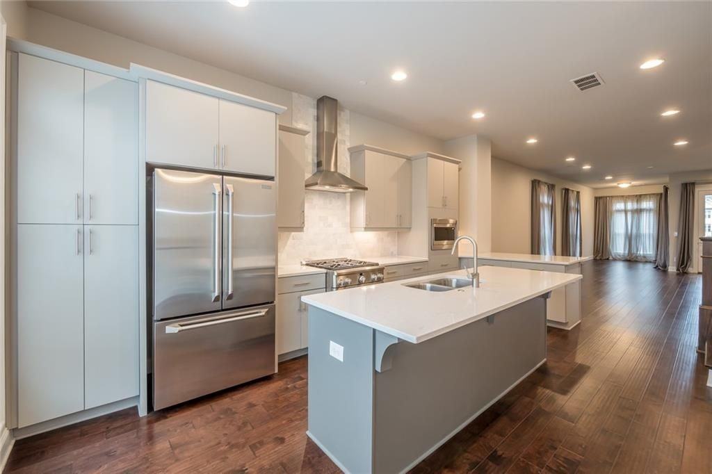 4216 Deming Cir - Photo 3 of 25