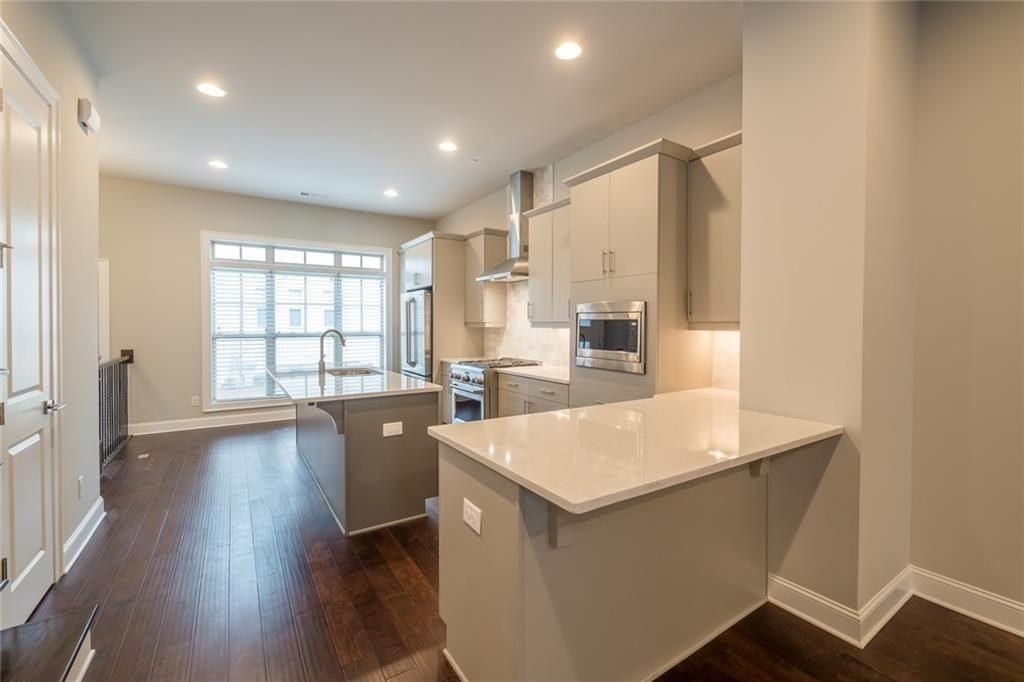 4216 Deming Cir - Photo 5 of 25