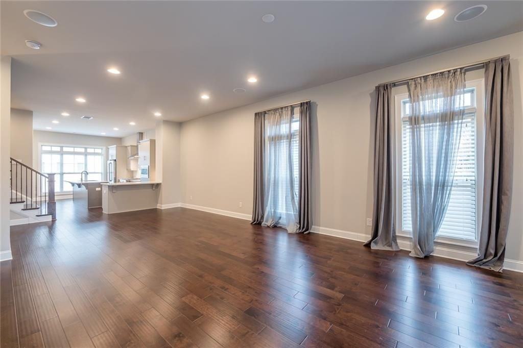 4216 Deming Cir - Photo 6 of 25