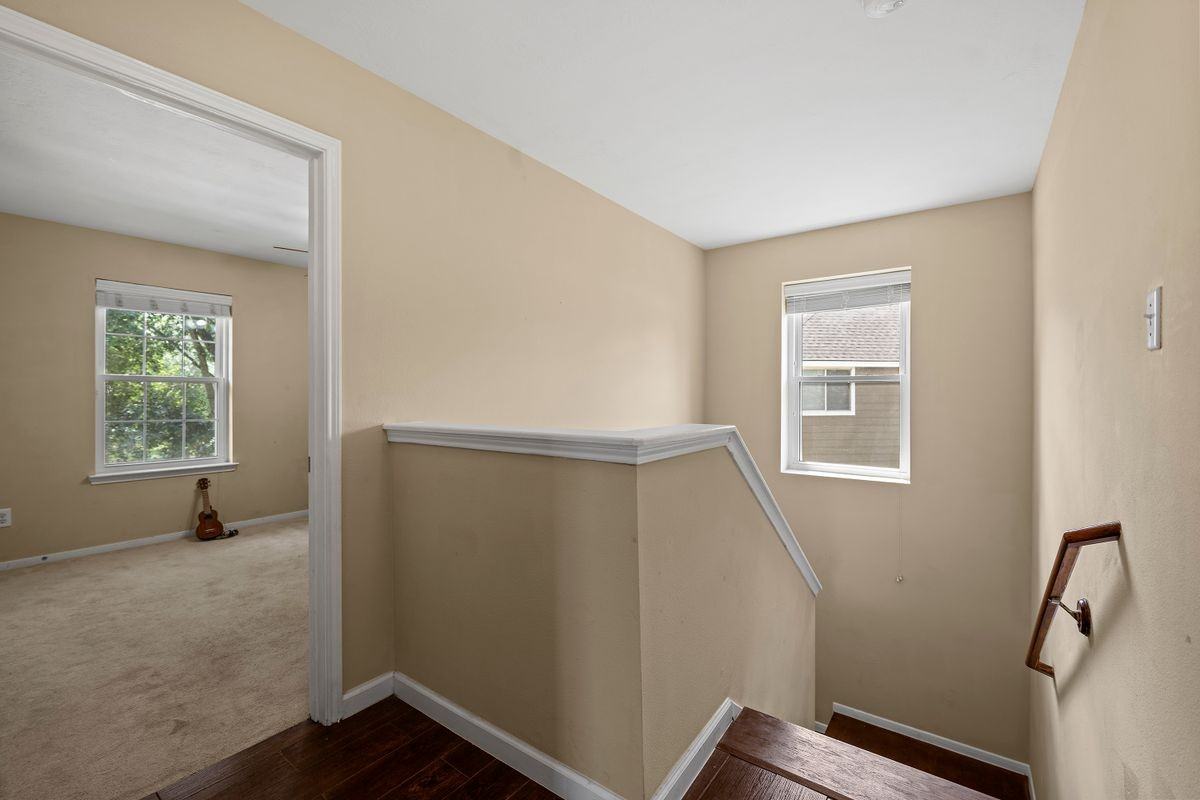 8535 Morning Oak Ln - Photo 2 of 40