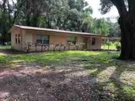 featured image of 523 Oak Ave