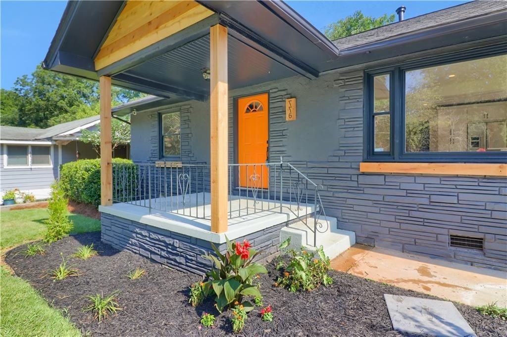 776 Norwood Rd Se - Photo 2 of 26