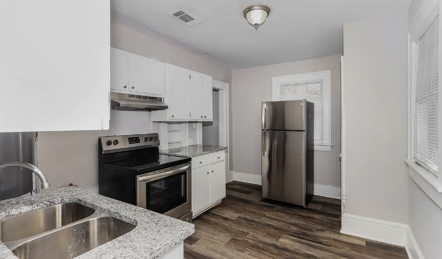 1915 Beech Ave - Photo 7 of 14