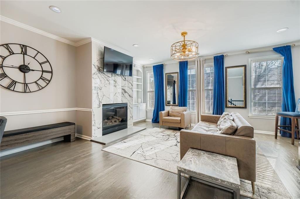 6414 Queens Court Trce ##7 - Photo 4 of 24