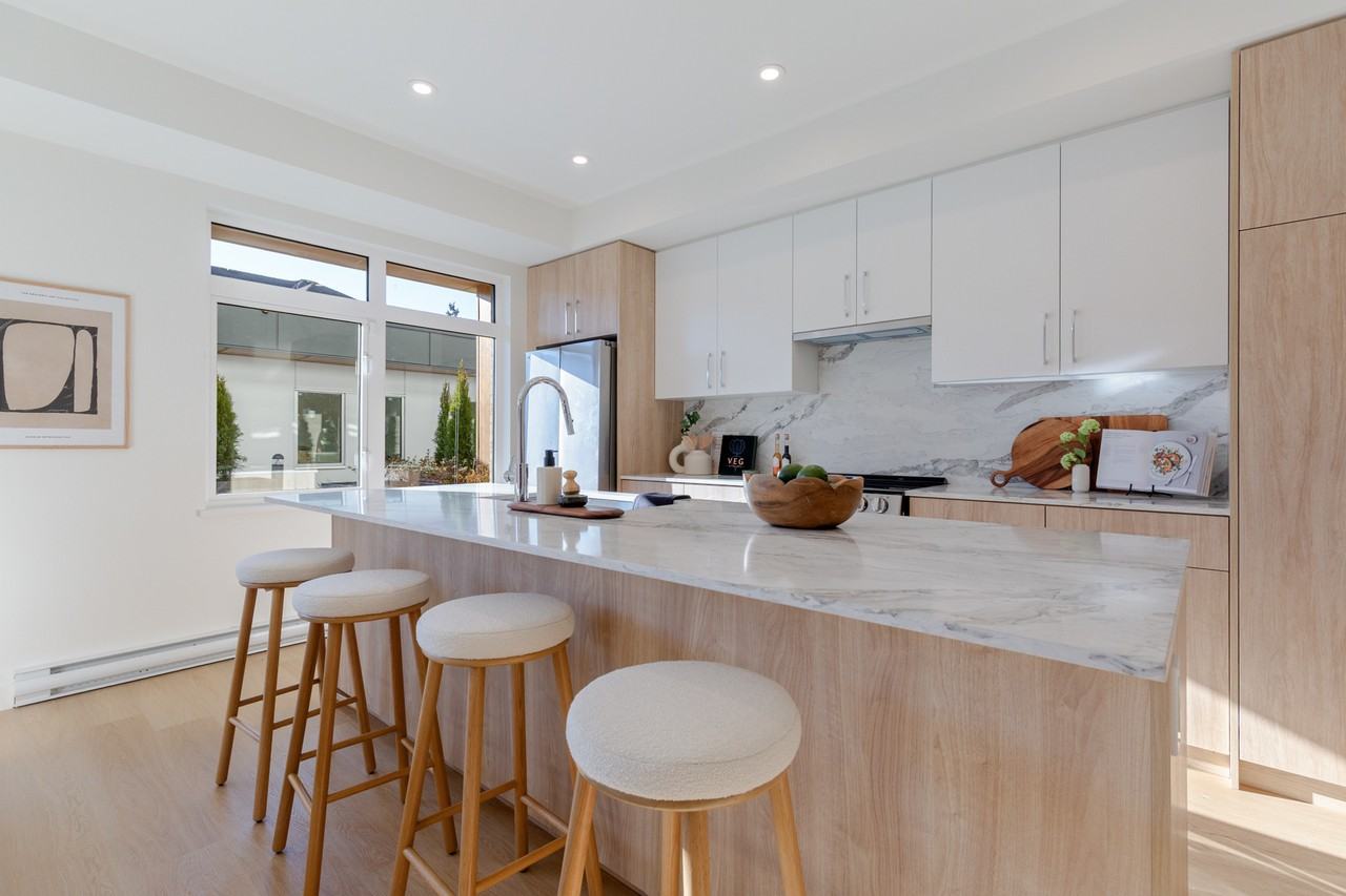 32110 Hillcrest Avenue - Photo 5 of 28