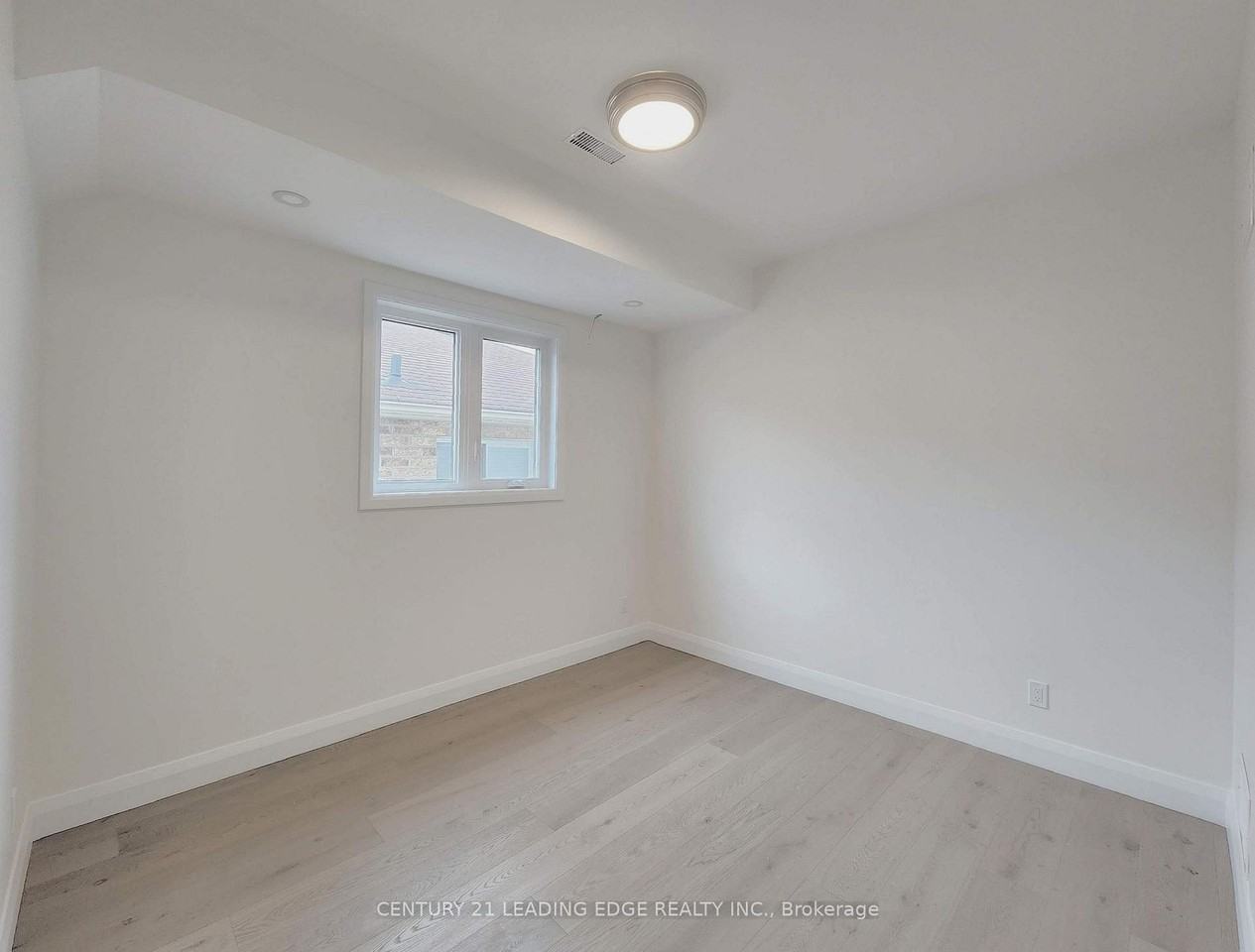 346 Lauder Avenue - Photo 7 of 15