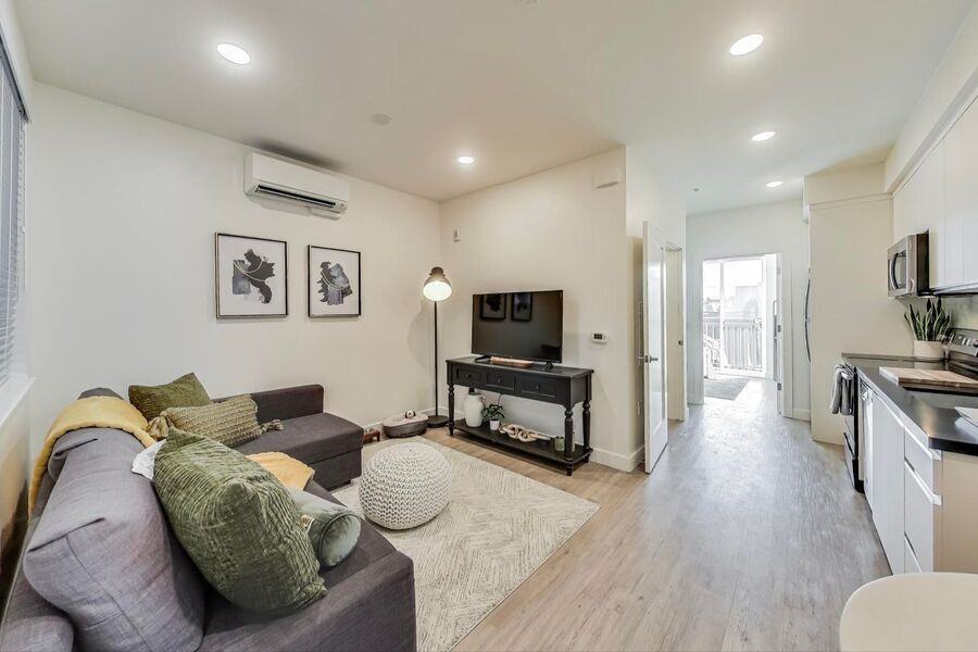 411 29th Street - Photo 2 of 29