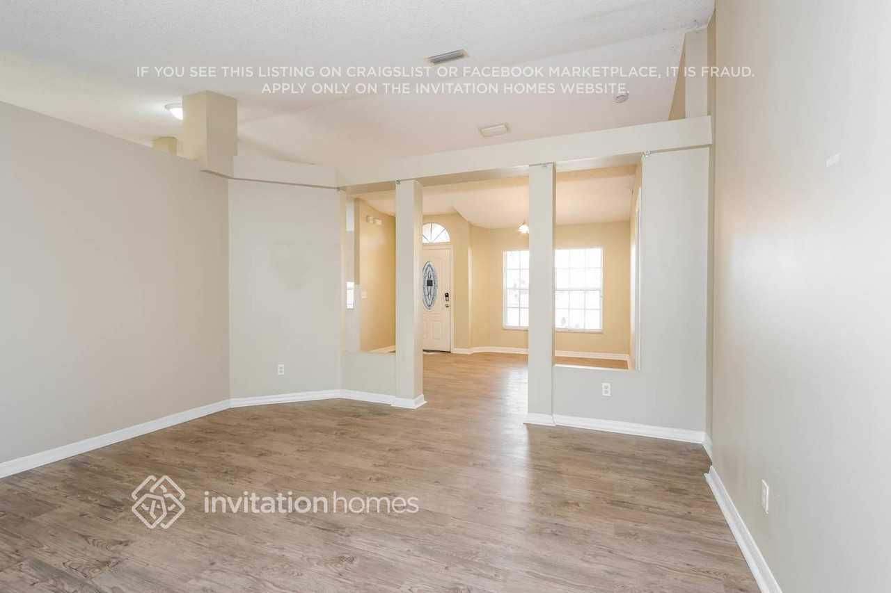 1838 Wake Forest Rd Nw - Photo 7 of 17