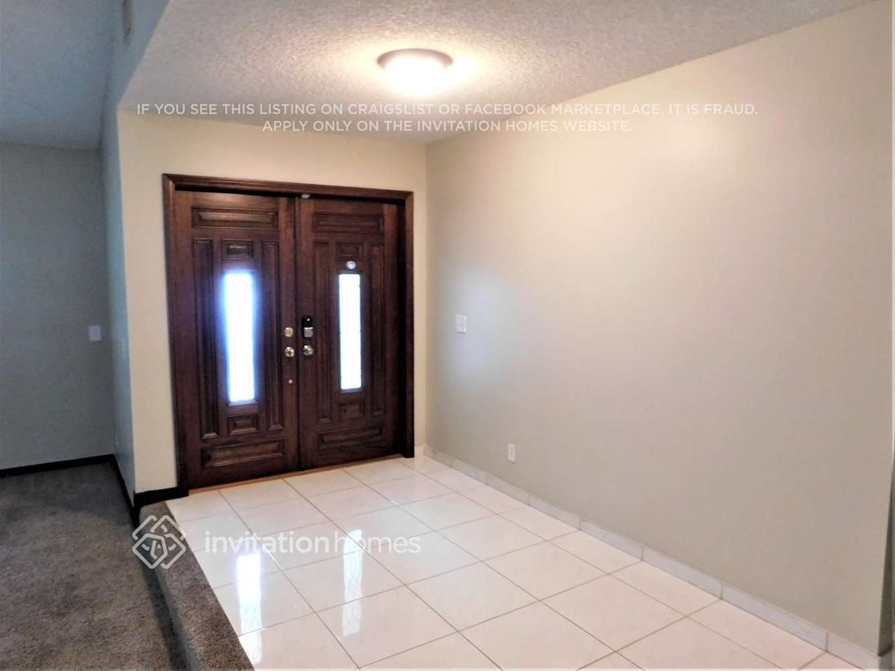 9080 Nw 13th St - Photo 2 of 18