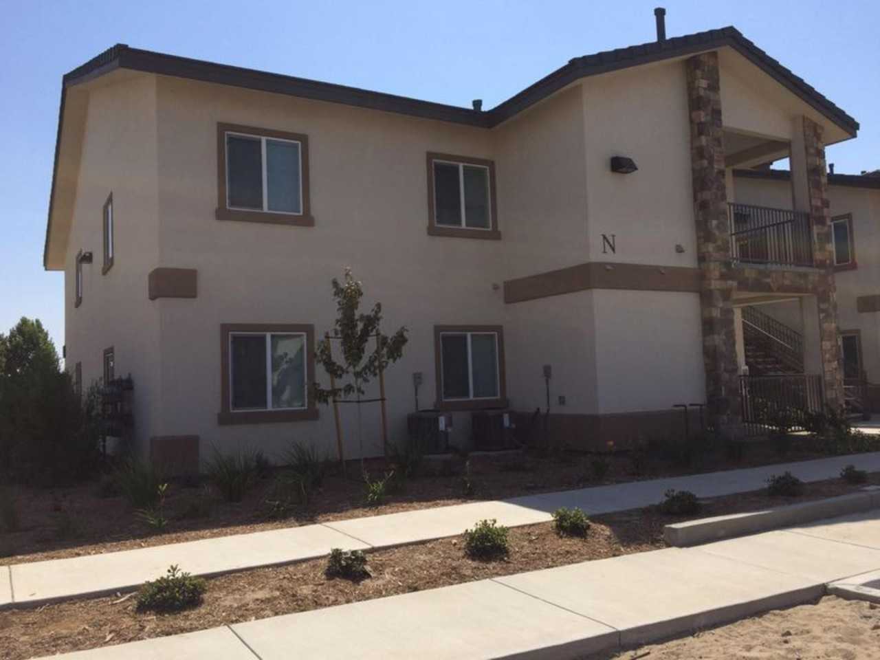 Sablewood Gardens - Photo 3 of 22