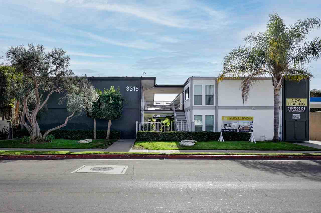 3316 W. Carson Street - Photo 2 of 50