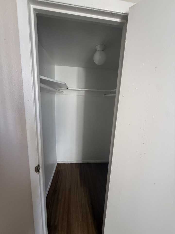 8535 Winkler - A02 - Photo 4 of 11