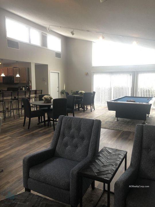 Sutters Mill Apartments - Photo 5 of 18