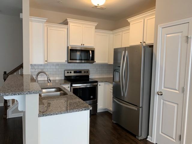 405 Birr Dr #1 - Photo 3 of 9