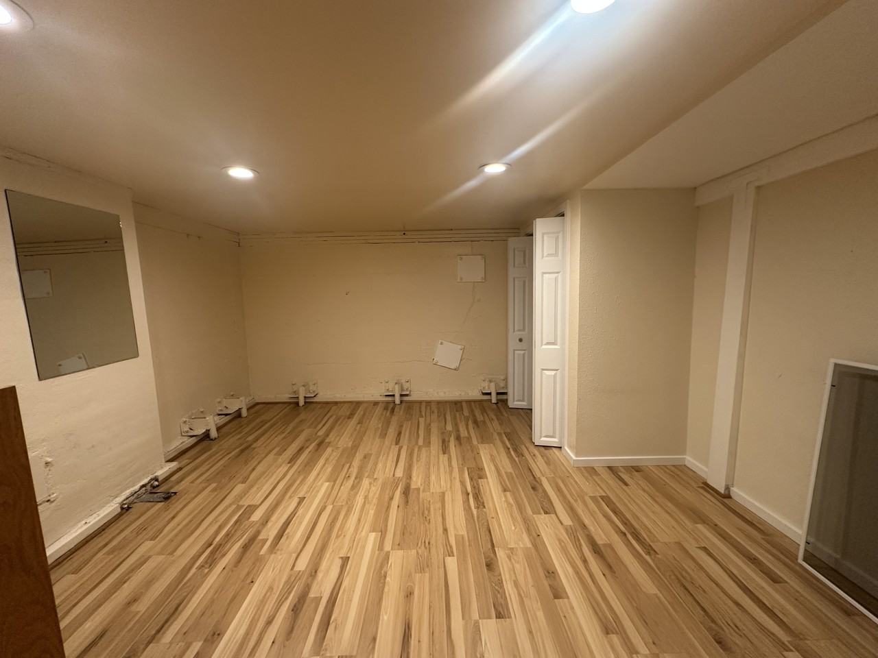 1126 18th Ave E #2 - Photo 7 of 31