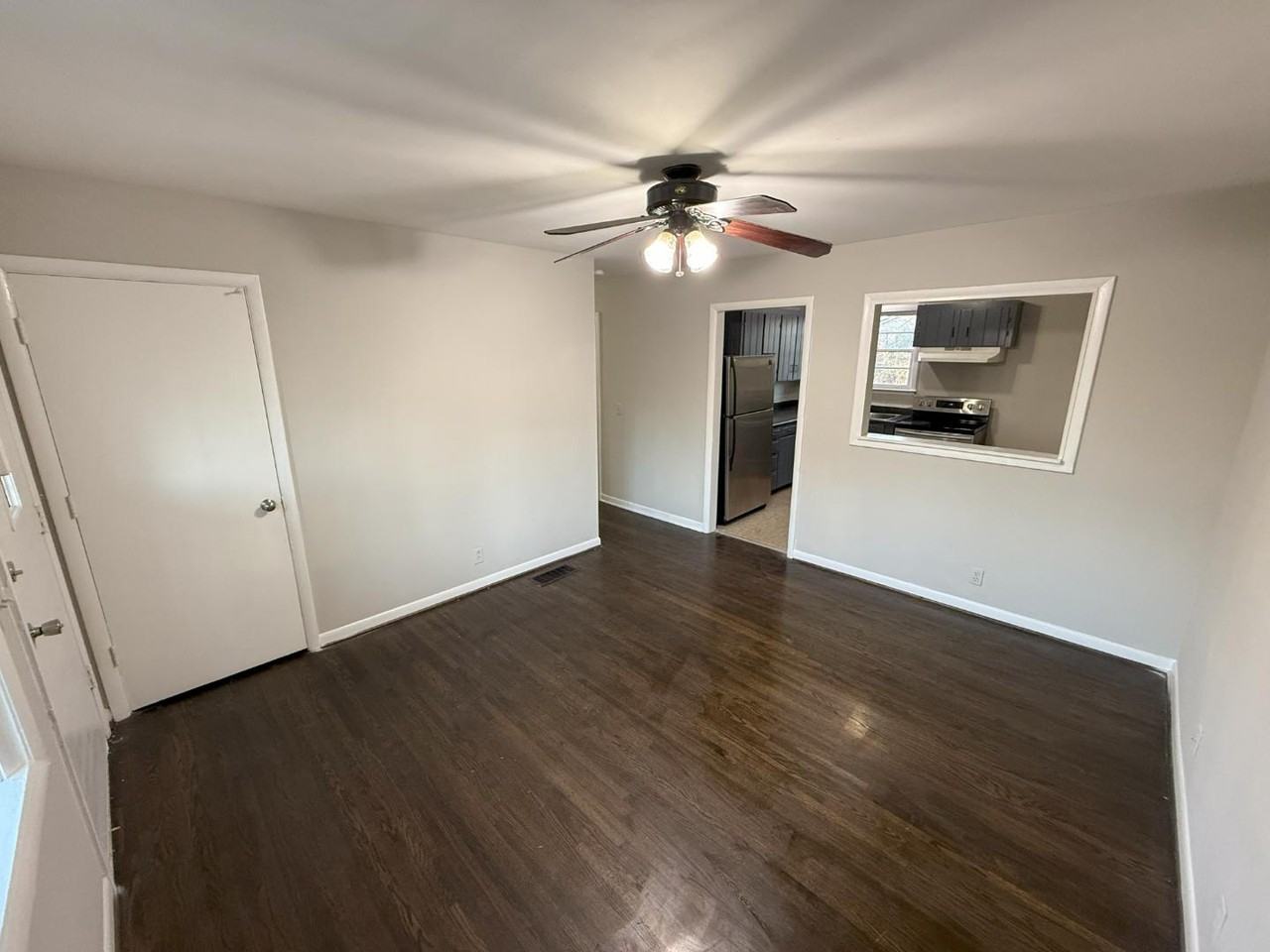 1711 Southwind Dr - Photo 7 of 20