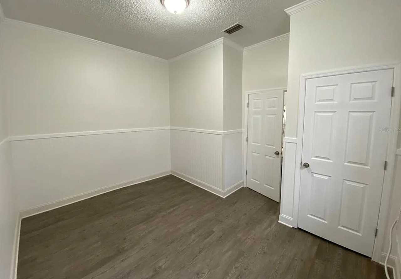 1 Story House - 3511 N 12th St - Photo 4 of 17