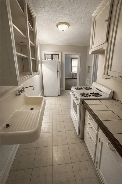 509 3rd St #3 - Photo 7 of 8