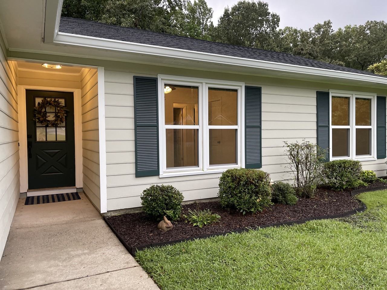 717 Redwood Park #NA - Photo 2 of 21